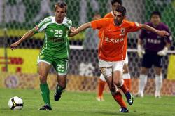 沙尔克主场憾负云达不莱梅，积分再度滑落的简单介绍