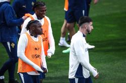 葡萄牙国家队备战关键比赛选手们积极备战