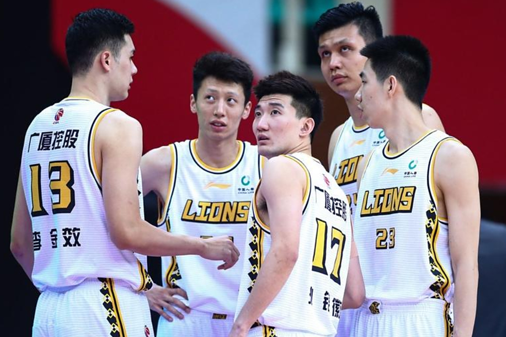 广州男篮队员备战状态良好，全力争胜的简单介绍