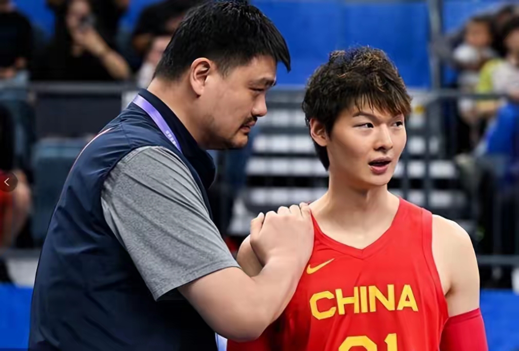 亚洲杯篮球赛事尘埃落定新晋冠军脱颖而出