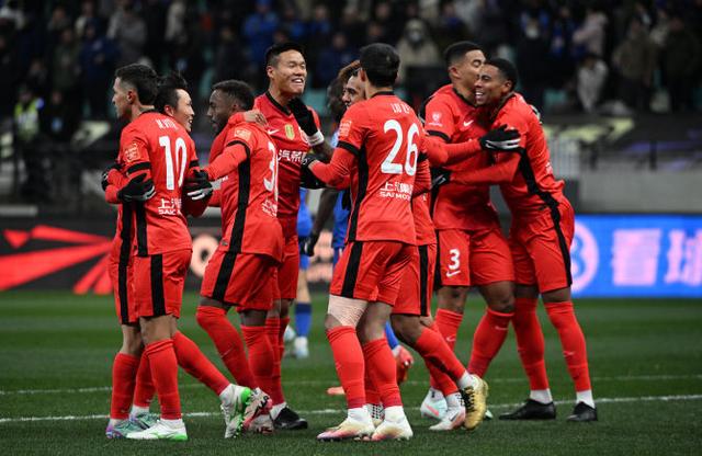 包含球队之间的激烈竞争将引爆赛场精彩的词条